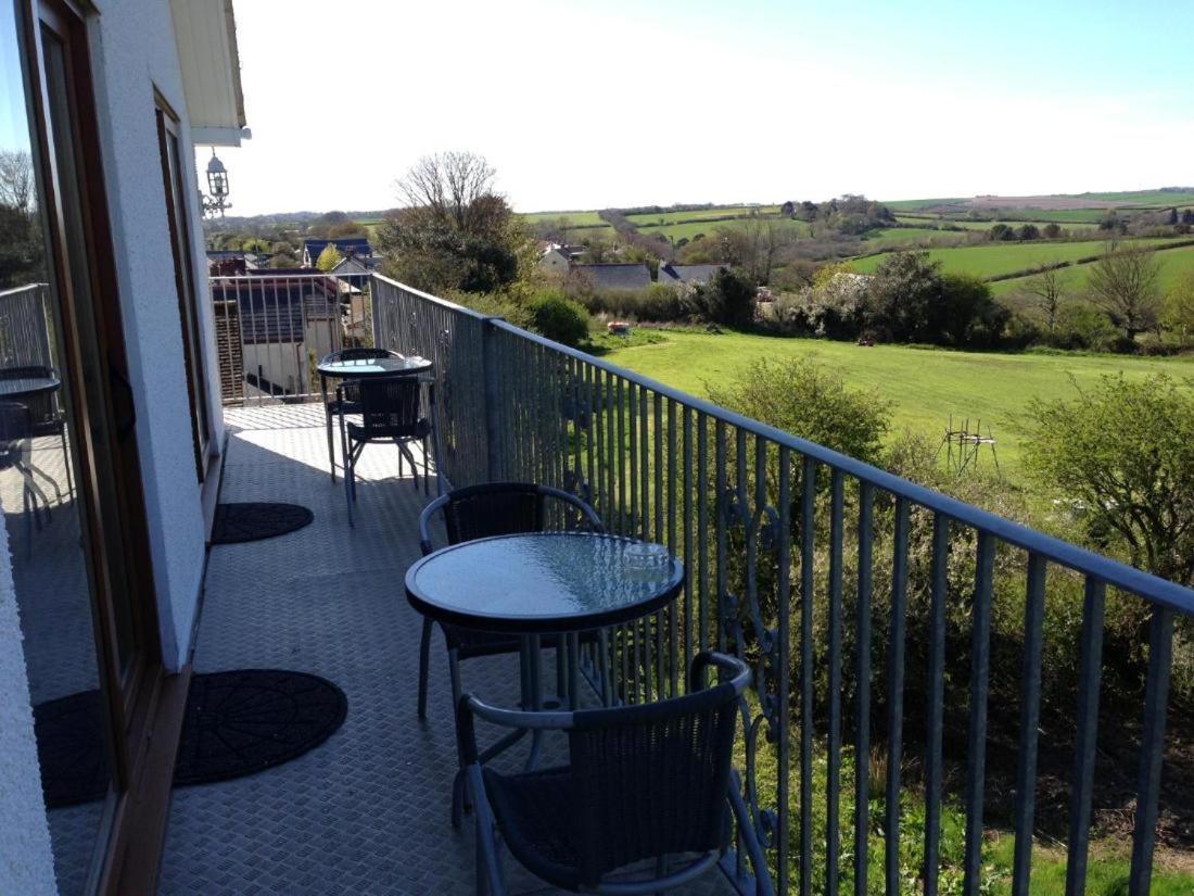 Room In Guest Room - Orchard Manor, Fore Street, Probus, Tr24Ly, Nr Truro Exterior photo