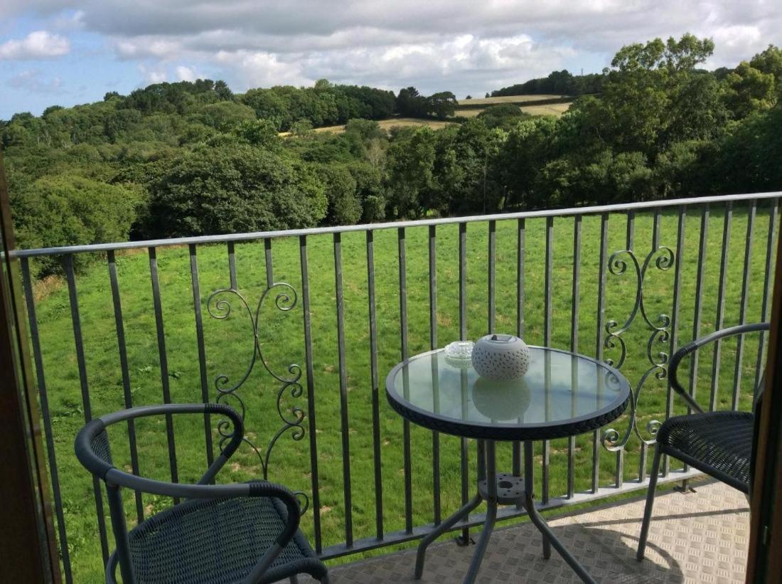 Room In Guest Room - Orchard Manor, Fore Street, Probus, Tr24Ly, Nr Truro Exterior photo